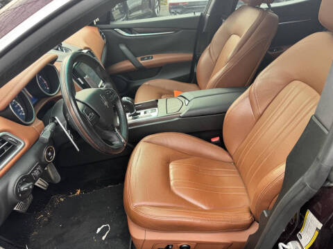 2014 Maserati Ghibli S Q4