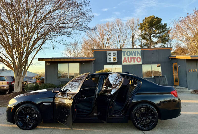 2016 BMW 5 Series 528i