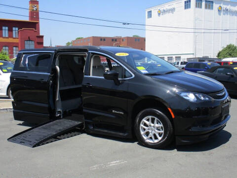 2021 Chrysler Voyager for sale at Lynnway Auto Sales Inc in Lynn MA