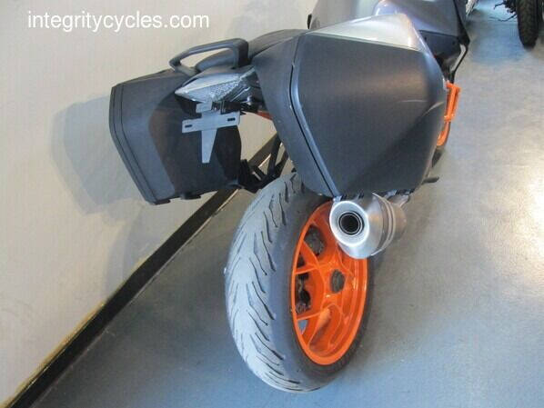 2016 KTM SUPER DUKE GT