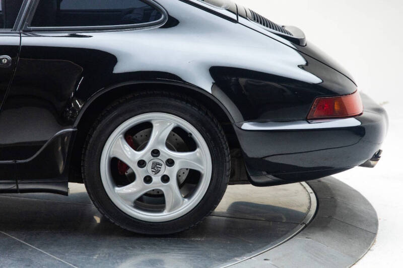 1991 Porsche 911 Carrera 2