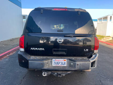 2005 Nissan Armada SE