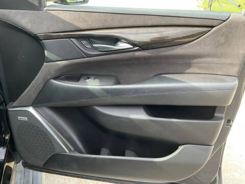 2017 Cadillac Escalade ESV Platinum