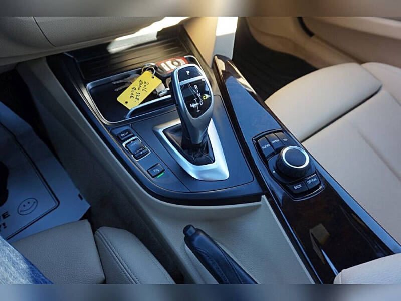 2016 BMW 3 Series 328i