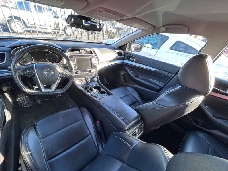 2020 Nissan Maxima 3.5 SV