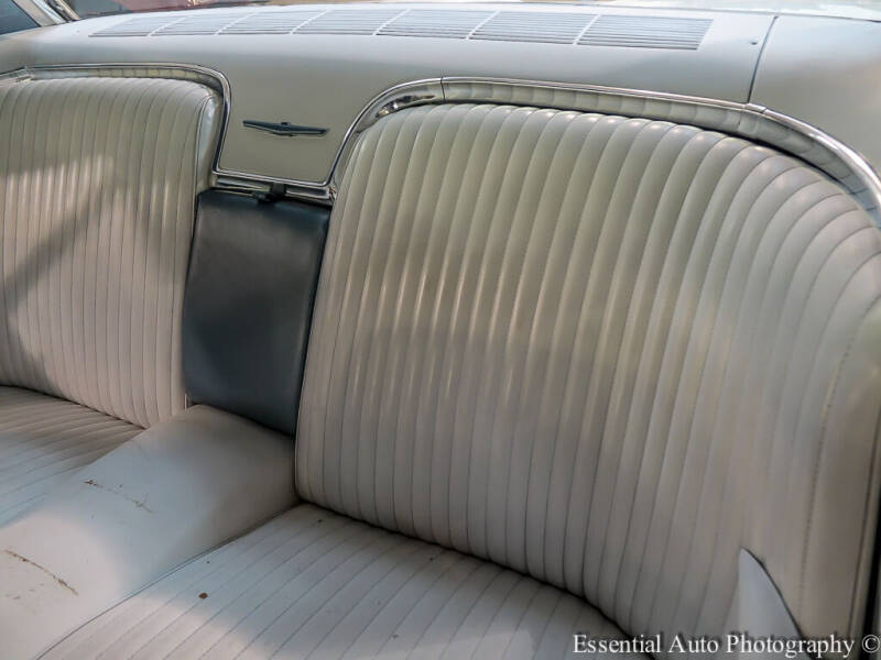 1965 Ford Thunderbird