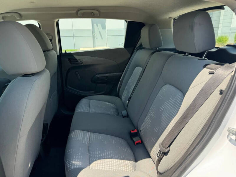 2017 Chevrolet Sonic LT Auto Fleet