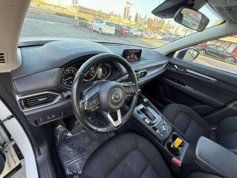 2020 Mazda CX-5 Sport