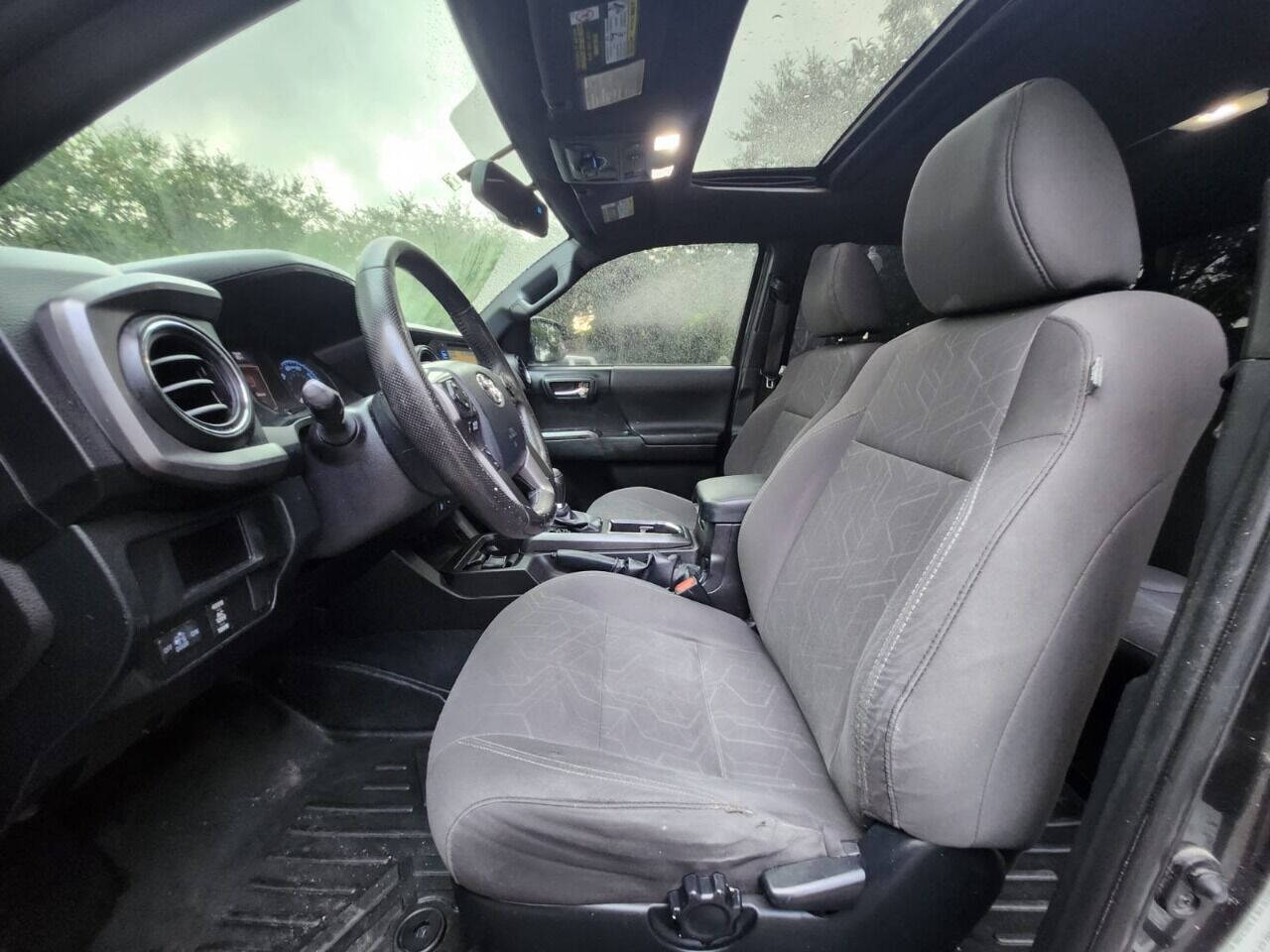 2016 TOYOTA Tacoma Pickup - $22,995