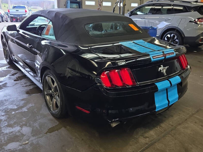 2015 Ford Mustang V6