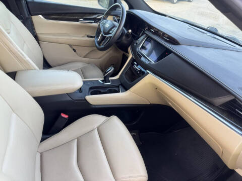 2017 Cadillac XT5