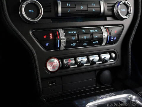 2022 Ford Mustang Mach 1