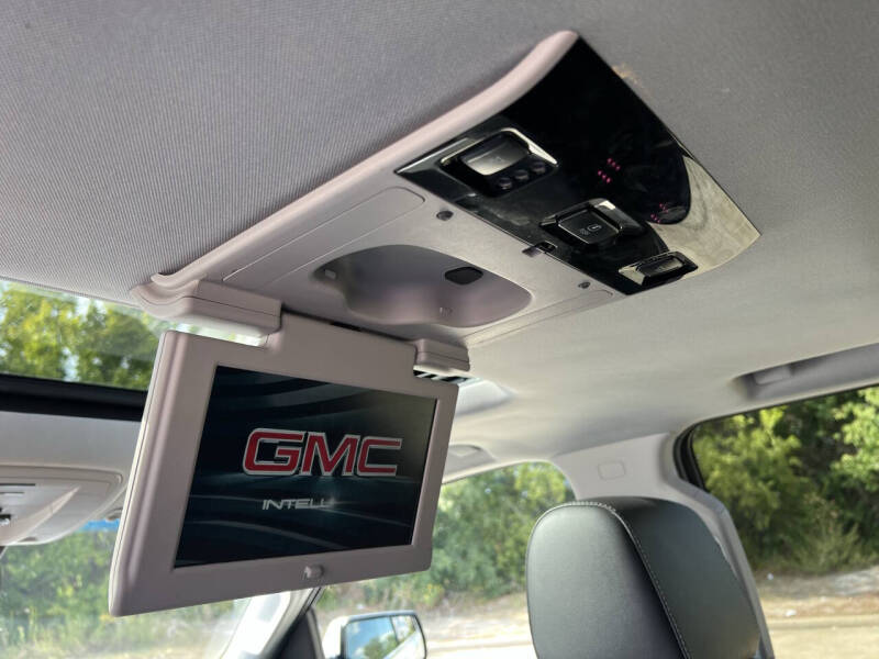 2019 GMC Yukon XL SLT