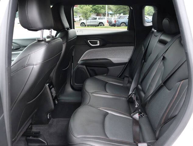 2023 Jeep Compass Latitude Lux
