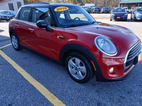 2016 MINI Hardtop 4 Door Cooper