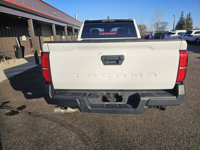 2024 Toyota Tacoma SR