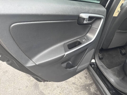 2012 Volvo XC60 3.2 Premier Plus