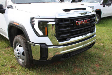 2026 GMC Sierra 3500HD CC Pro