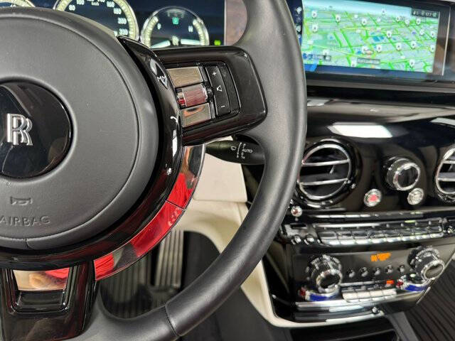 2022 Rolls-Royce Phantom