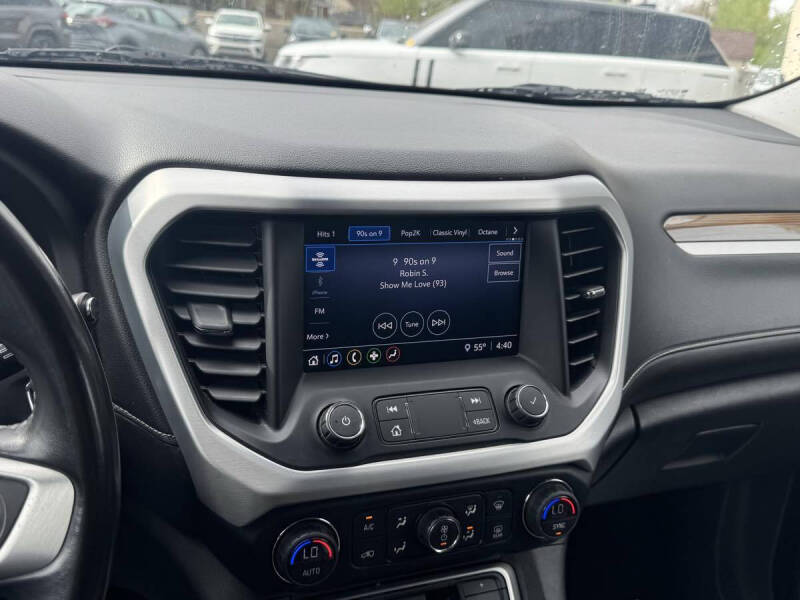 2020 GMC Acadia SLE