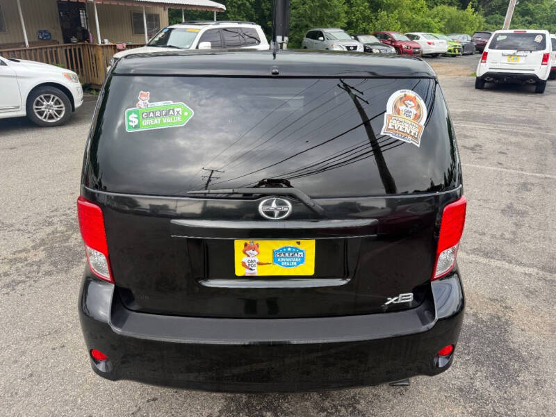 2012 Scion xB Release Series 9.0