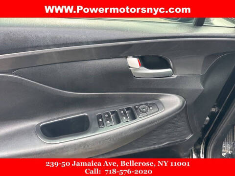 2021 Hyundai Santa Fe SE