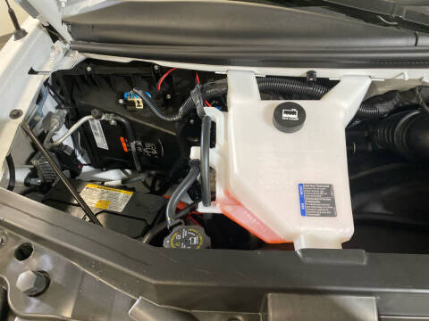 2025 Chevrolet Express 2500