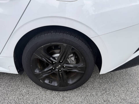 2021 Kia K5 GT-Line