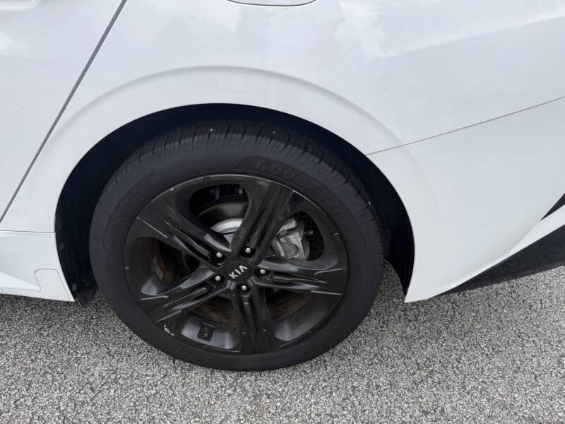 2021 Kia K5 GT-Line