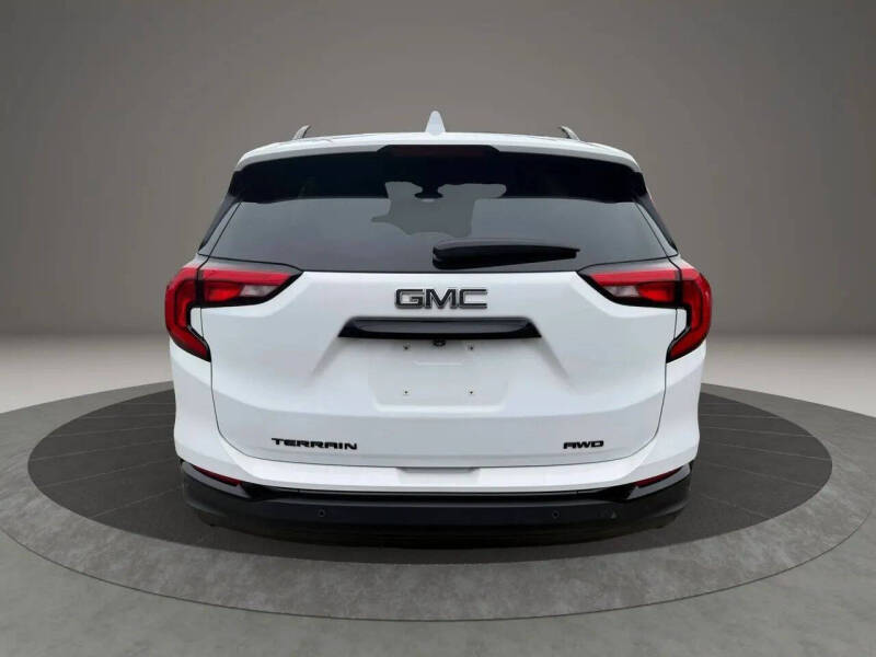 2021 GMC Terrain SLE