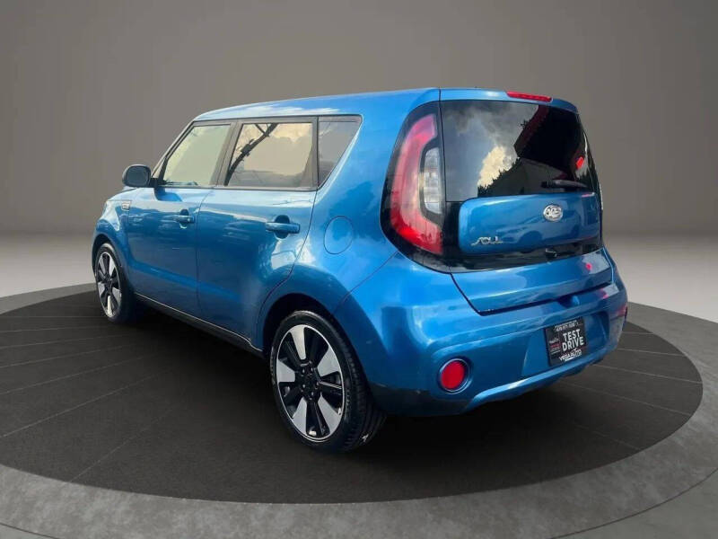 2018 Kia Soul +