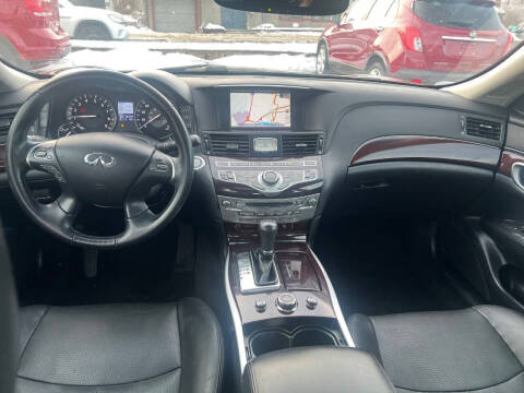 2011 Infiniti M37 x