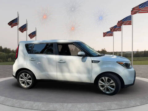 2015 Kia Soul +