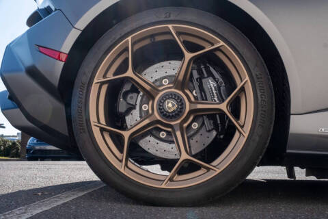 2023 Lamborghini Huracan Tecnica