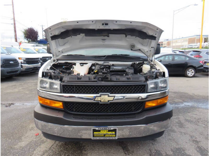 2020 Chevrolet Express LT 2500