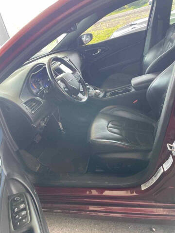 2015 Chrysler 200 S