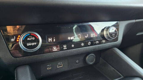 2022 Mitsubishi Outlander SE Launch Edition