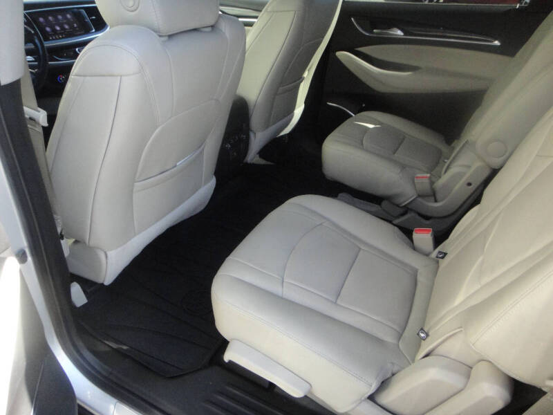 2020 Buick Enclave Essence