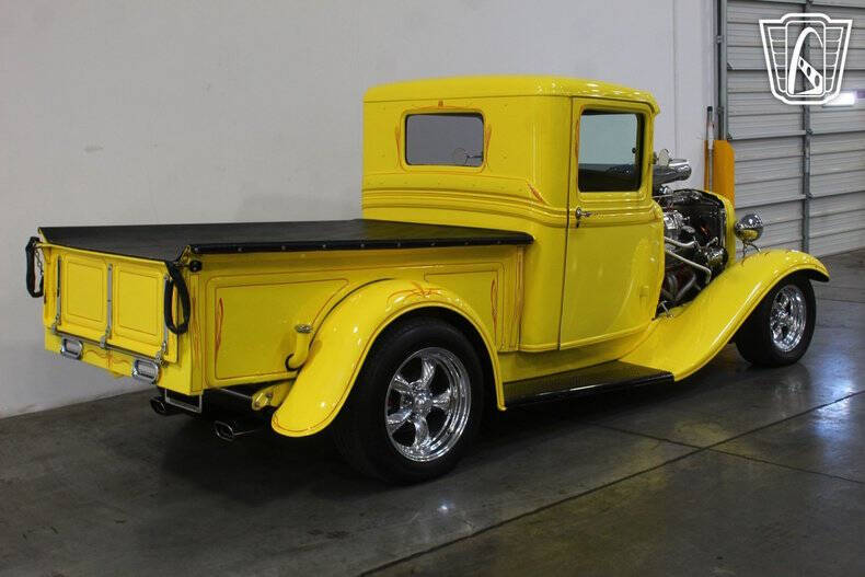 1932 Ford F-100