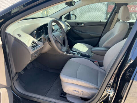 2017 Chevrolet Cruze LT Auto