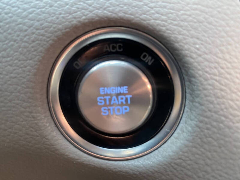 2015 Hyundai Genesis