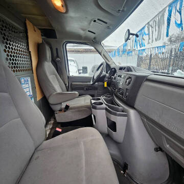 2011 Ford E-Series E-250