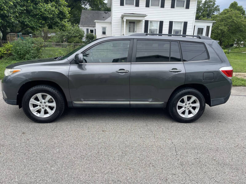 2012 Toyota Highlander SE