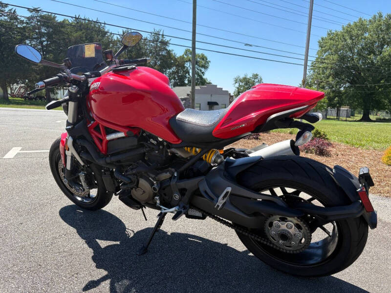 2016 Ducati Monster