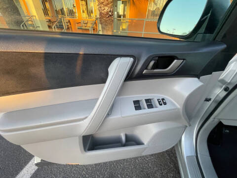 2011 Toyota Highlander