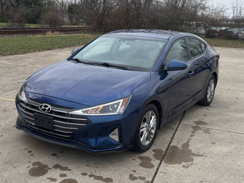 2020 Hyundai Elantra for sale at Mr. Auto in Hamilton OH