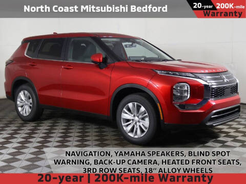 2025 Mitsubishi Outlander ES