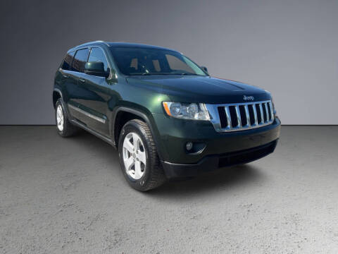 2011 Jeep Grand Cherokee Laredo X