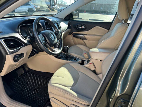 2019 Jeep Cherokee Latitude