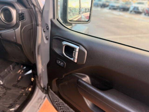 2023 Jeep Gladiator Sport S